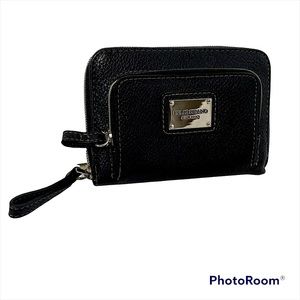 Relic Zip Around Wallet New Pebbled Black New without tags